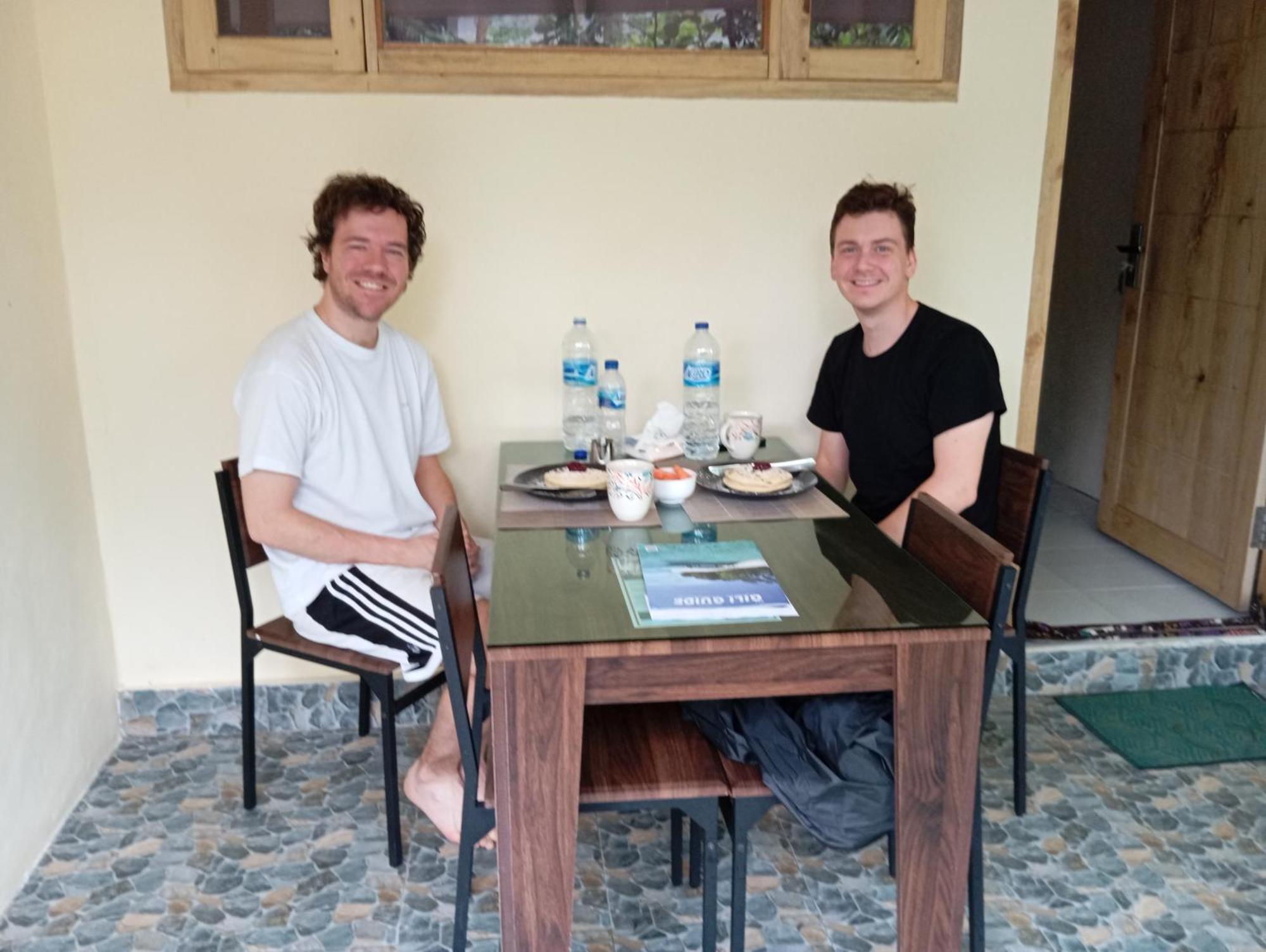 Rumah Kawan Senaru House Of Friend Exterior foto